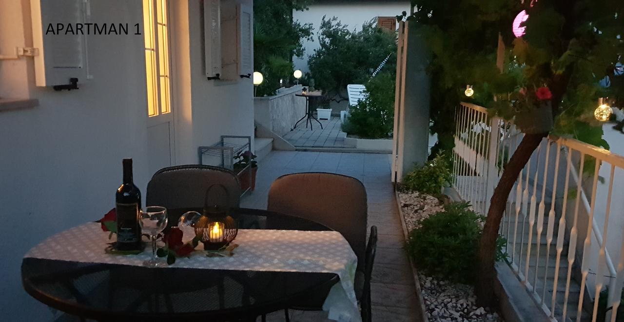 Apartments Olga & Jure Pisak Exterior foto